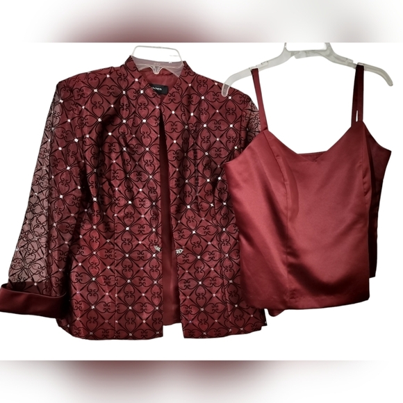 R & M Richards Jackets & Blazers - 3102)R&M Richards 2 pcs Evening Burgundy Bling Jacket Camisole 3/4 Sleeve Sz 10